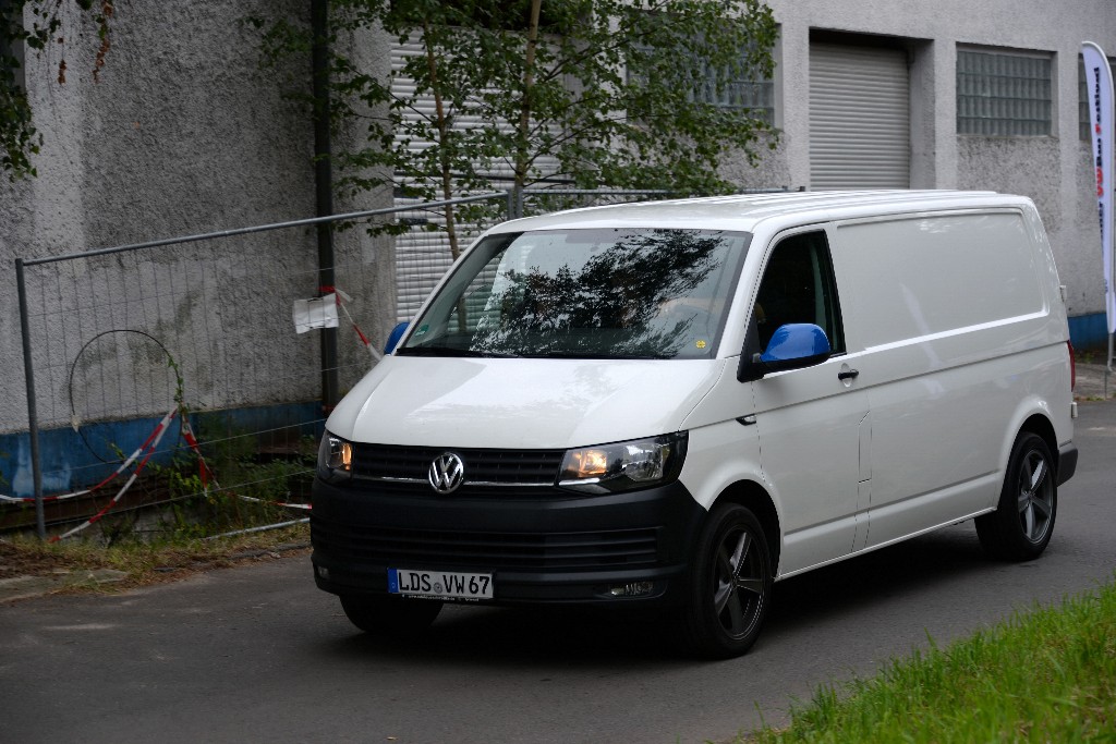 ../Images/VW Bus Festival Berlin 2019 120.jpg